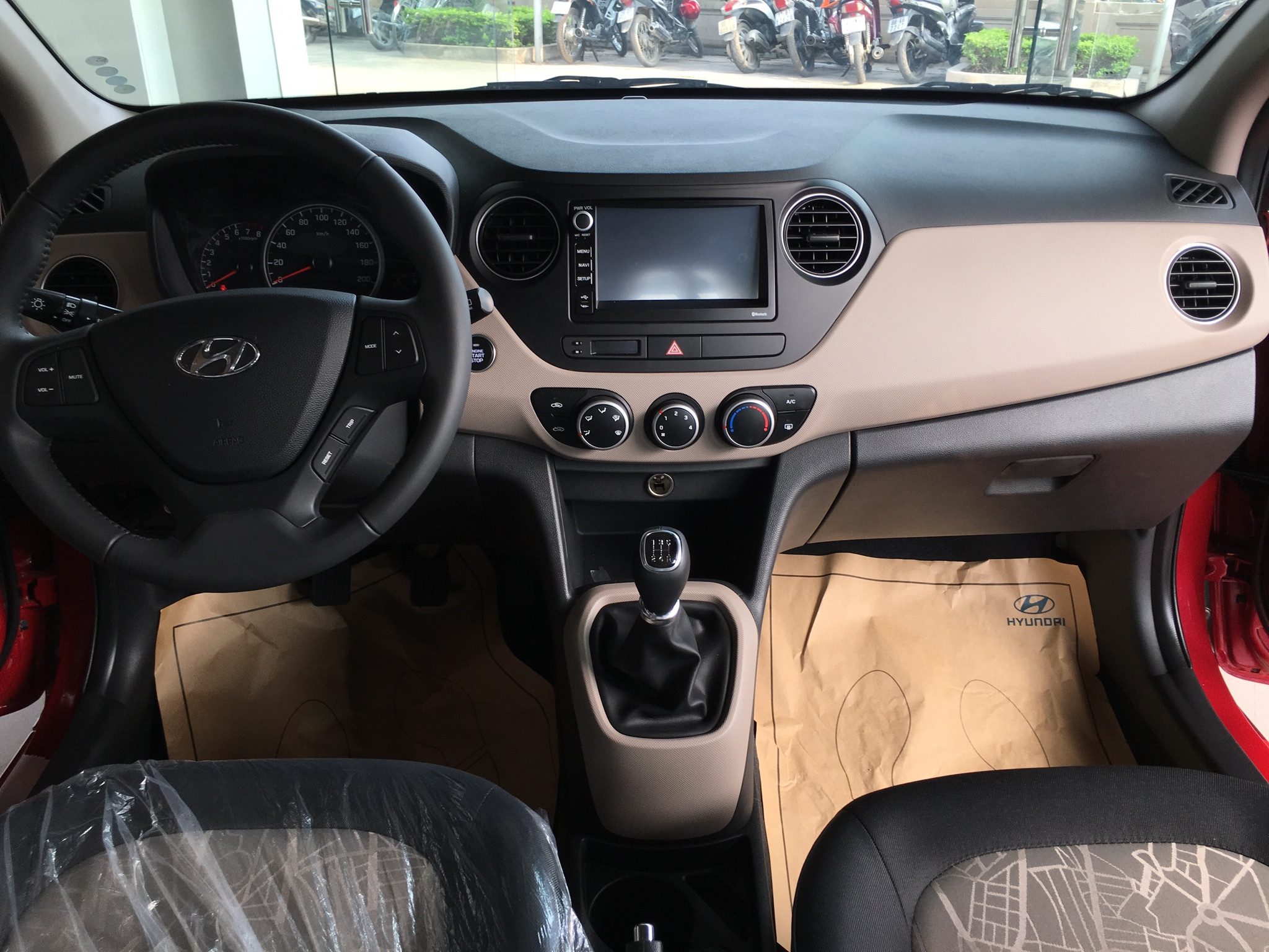 Hyundai Grand i10 Phiên Bản 2016 Được Người Dùng Nhận Xét Gì?